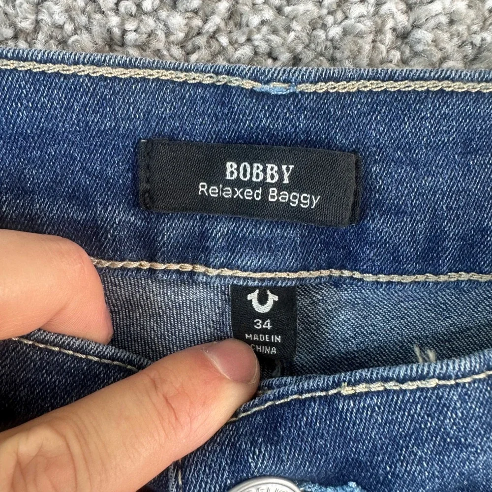 True Religion Bobby Applique Jeans Men 34 Relaxed Baggy Medium Blaze NEW $84
